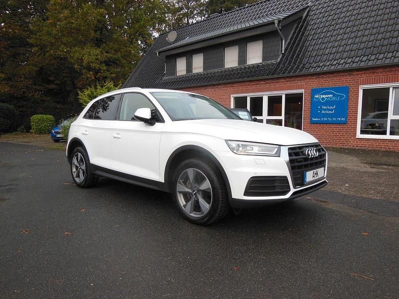 Weiß Gebraucht 2019 Audi Q5 Sport SUV | 27.499 € (Superpreis) - Bild 1/4