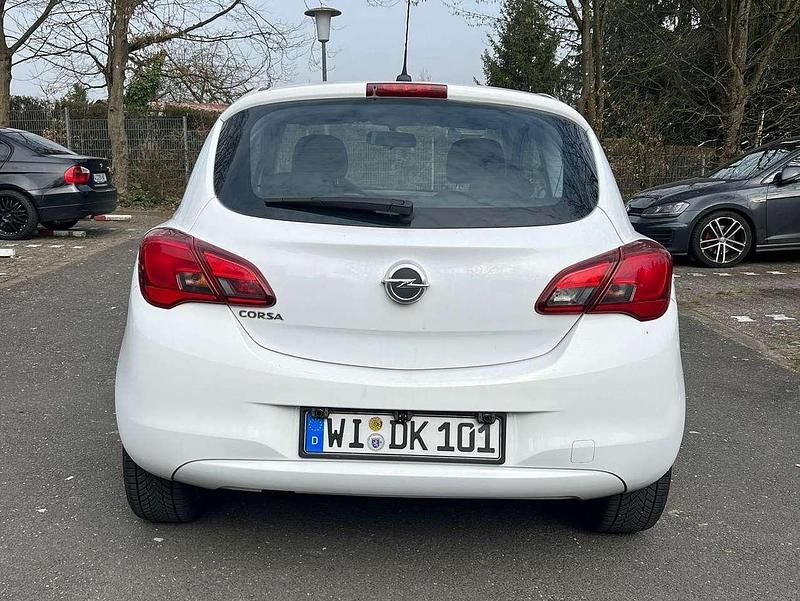 Gebraucht Opel Corsa Selection 90 PS (66 kW) 2015 Weiß Kleinwagen