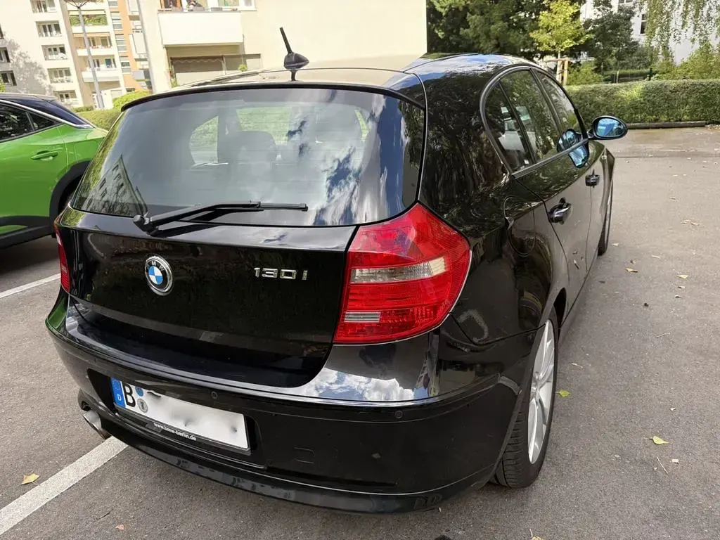 Gebraucht BMW 130 Performance 258 PS (189 kW) 2007 Schwarz Kleinwagen