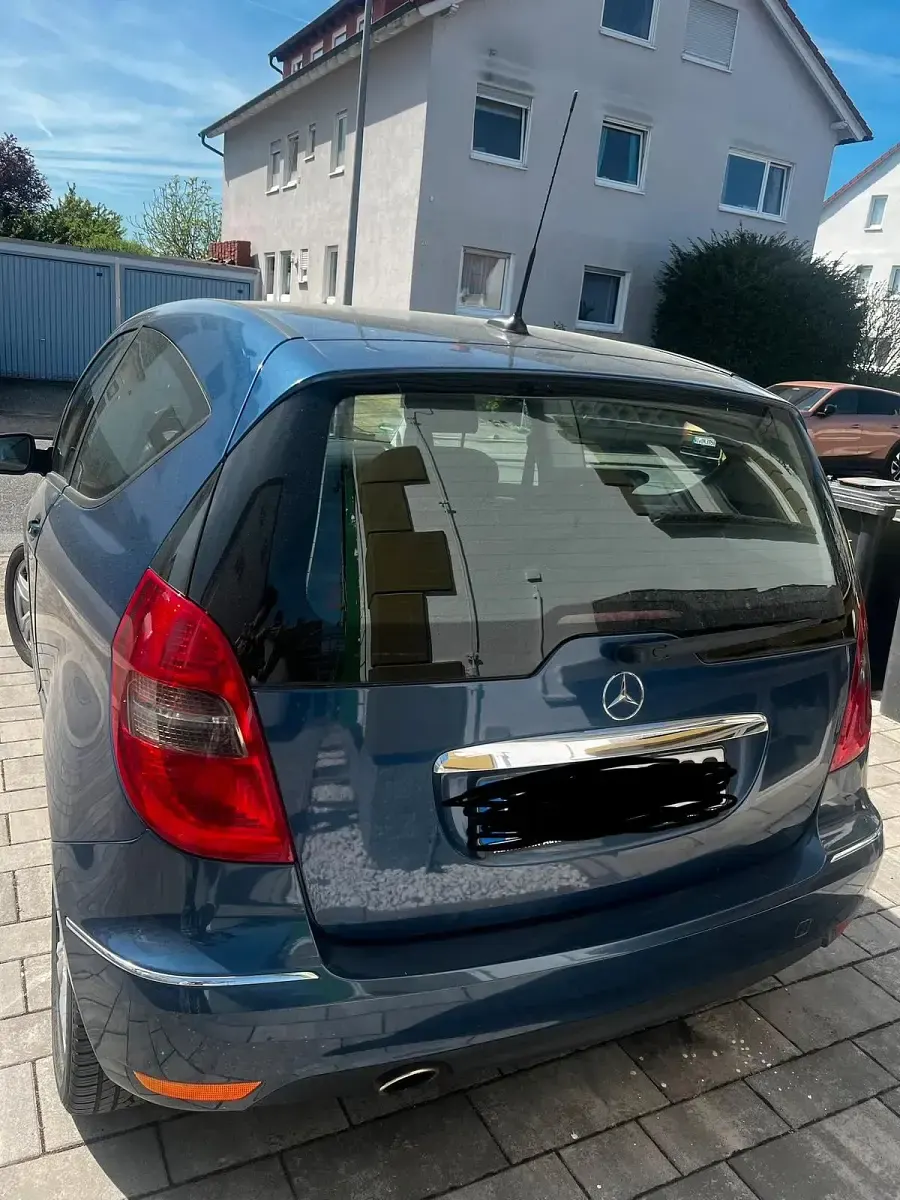 Gebraucht Mercedes A160 2010 Blau Kleinwagen