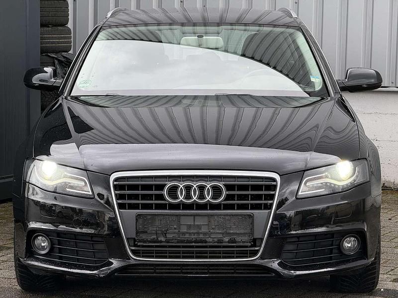 Gebraucht Audi A4 Attraction 143 PS (105 kW) 2009 Brillantschwarz Kombi