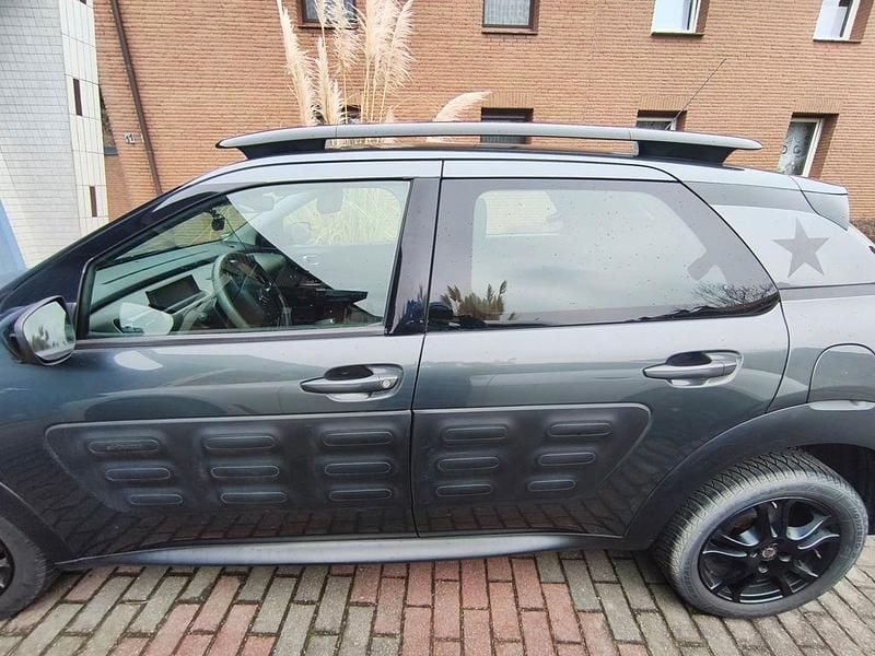 Gebraucht Citroën C4 Business Class 99 PS (72 kW) 2017 Grau Limousine