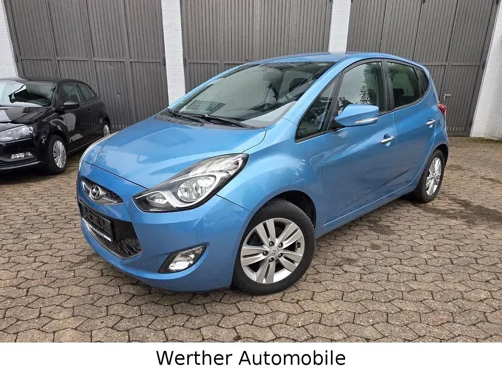 Gebraucht Hyundai ix20 Classic 90 PS (66 kW) 2012 Blau Kleinwagen