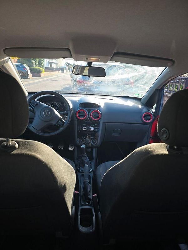 Gebraucht Opel Corsa Eco 87 PS (63 kW) 2010 Rot Kleinwagen