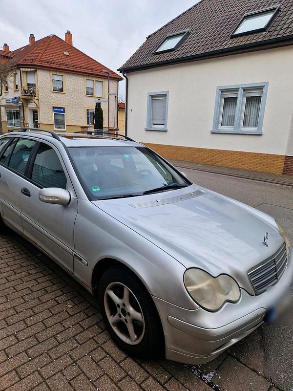 Gebraucht Mercedes 200 2002 Kombi