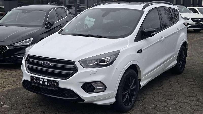 Gebraucht Ford Kuga ST-Line 150 PS (110 kW) 2019 Weiß SUV