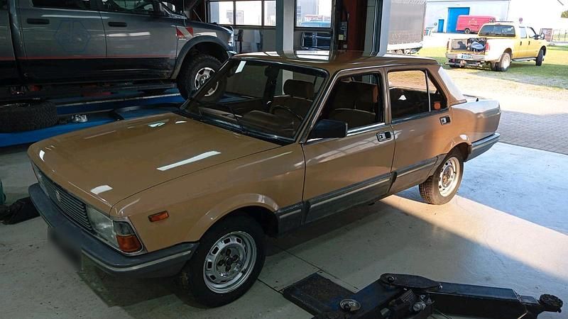 Gebraucht Fiat Argenta 112 PS (82 kW) 1983 Beige Limousine