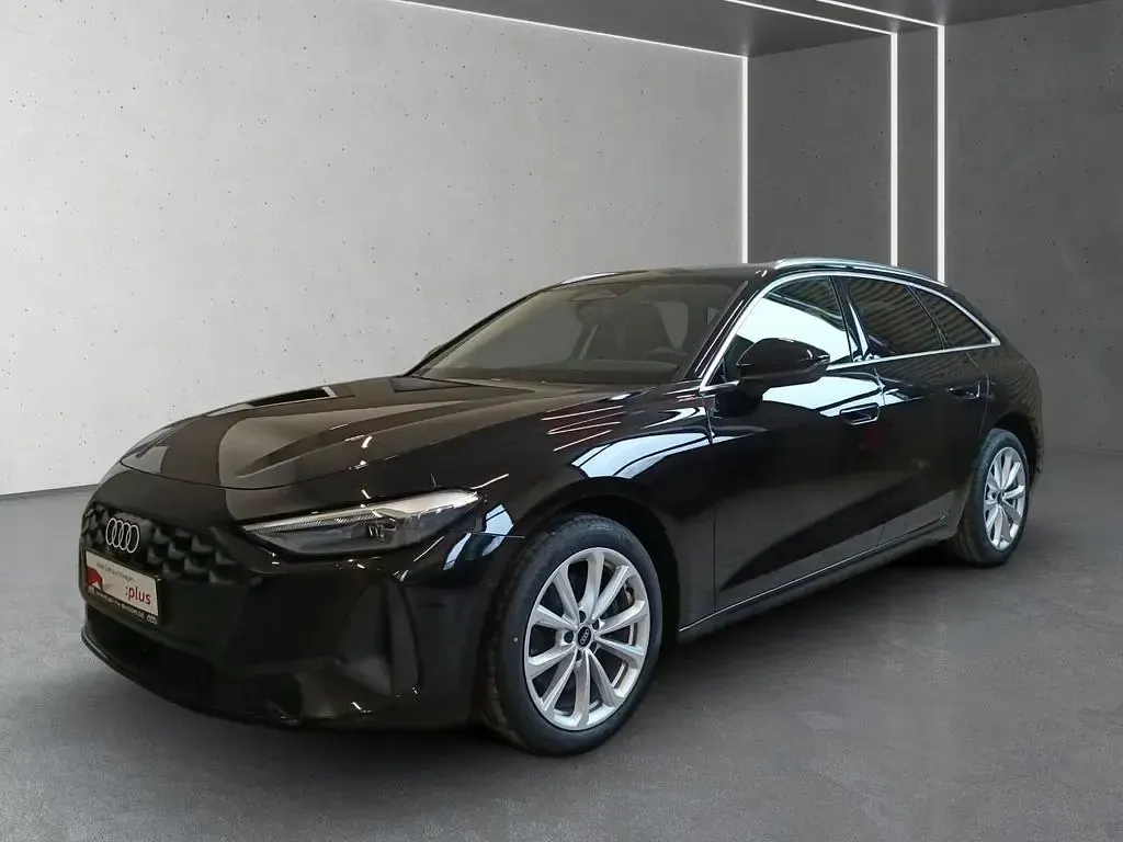 Używany Audi A5 Ambiente 204 KM (150 kW) 2025 Czarny Kombi