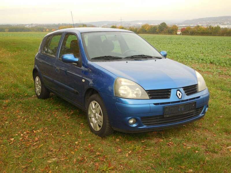 Verkauft Renault Clio 1.2 / Zahnriemen., gebraucht 2005, 129.850 km in  Burglauer, DE