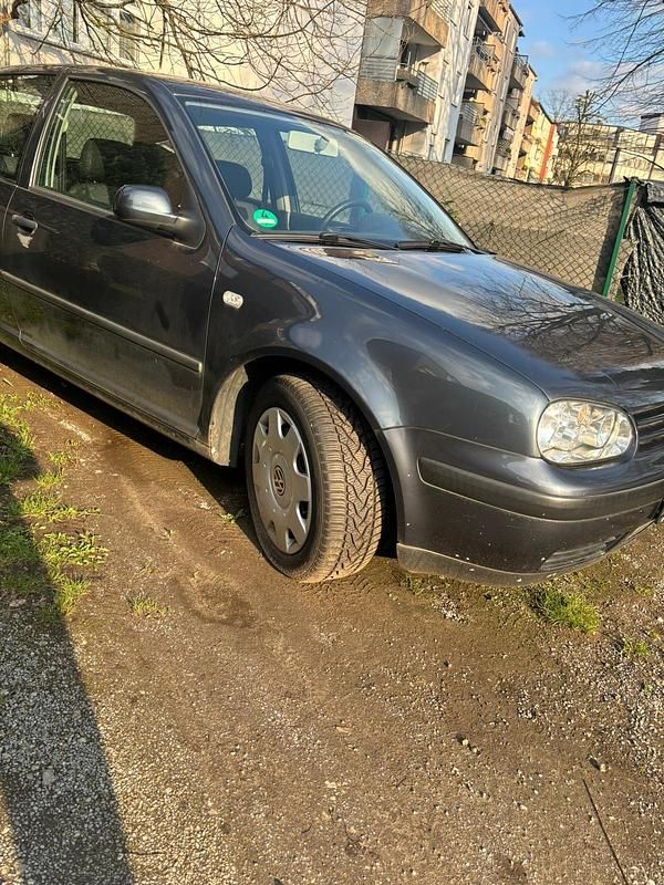 Gebraucht VW Golf IV Edition 75 PS (55 kW) 2001 Grau Kleinwagen