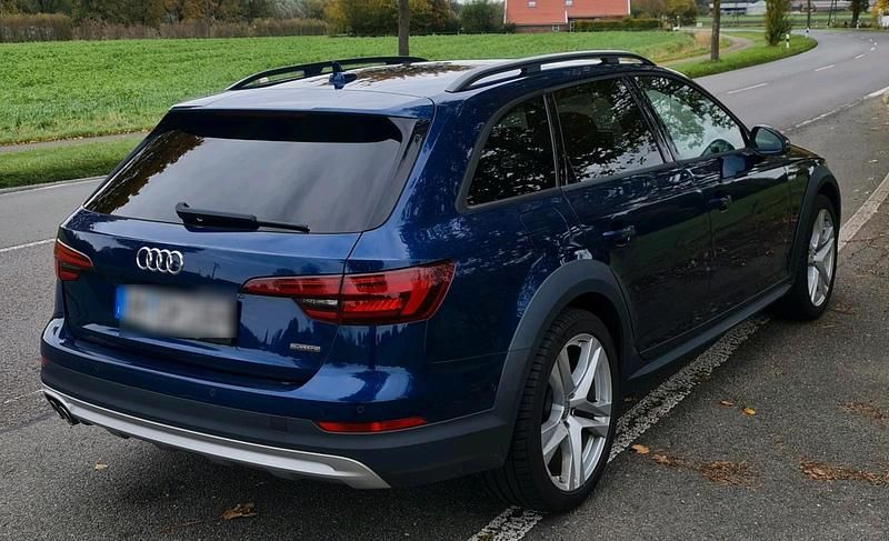 Gebraucht Audi A4 Allroad 190 PS (139 kW) 2018 Blau Kombi