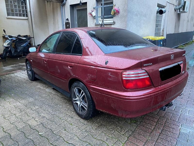 Rot Gebraucht 1999 Honda Accord Limousine | 1.000 € (Guter Preis) - Bild 1/3