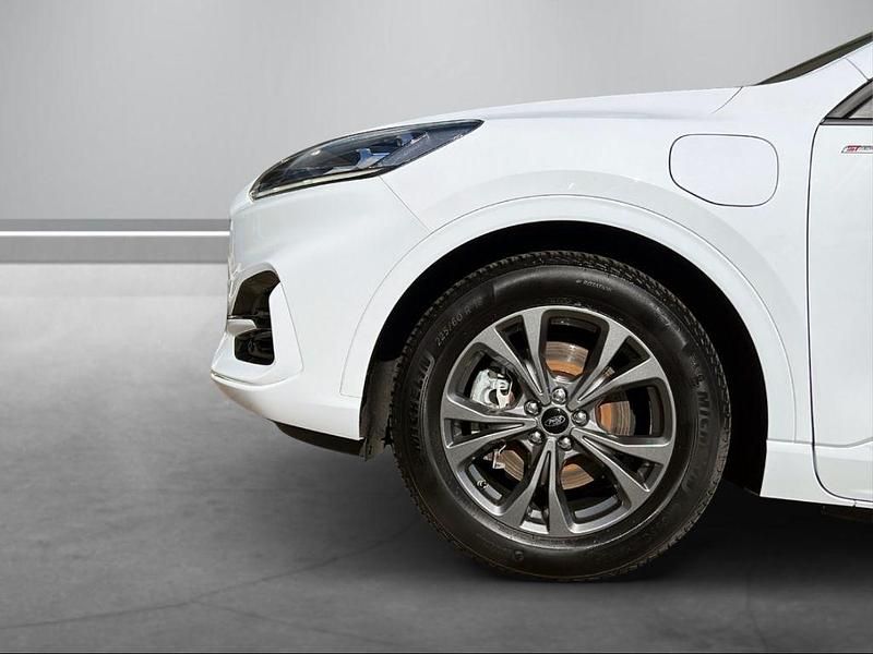 Gebraucht Ford Kuga ST-Line X 224 PS (164 kW) 2020 Weiss SUV