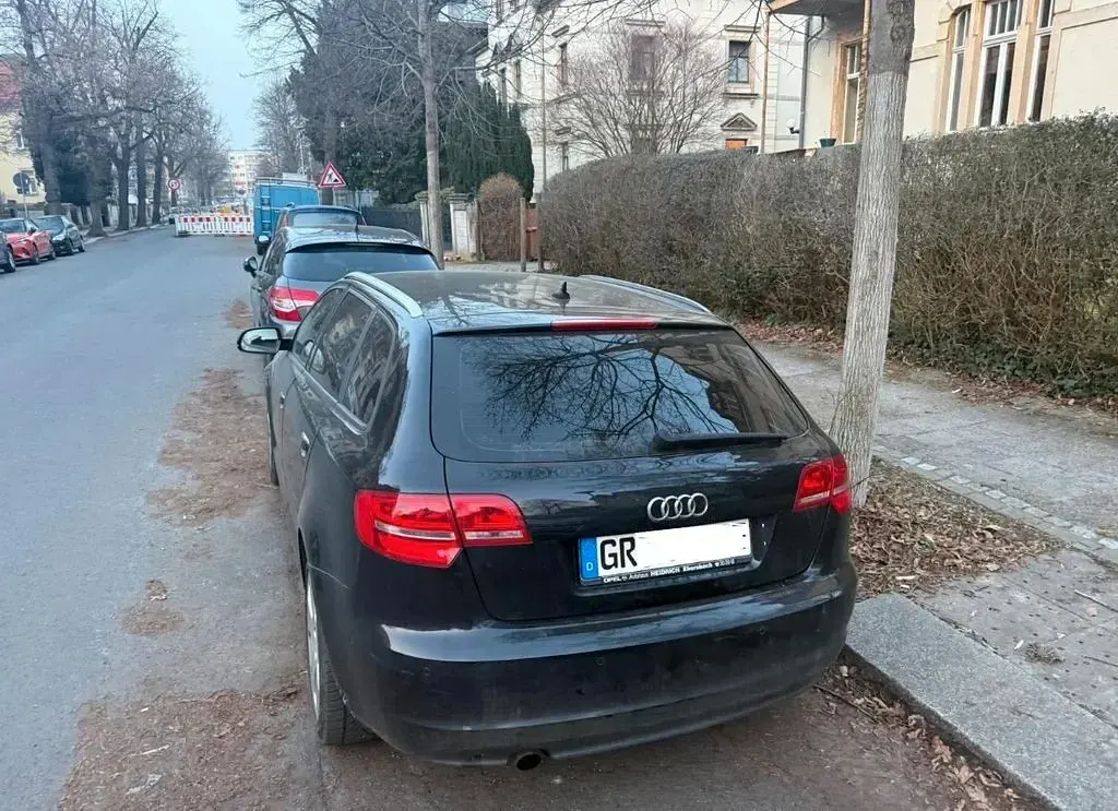 Usado Audi A3 Ambition 140 HP (102 kW) 2012 Preto Citadino