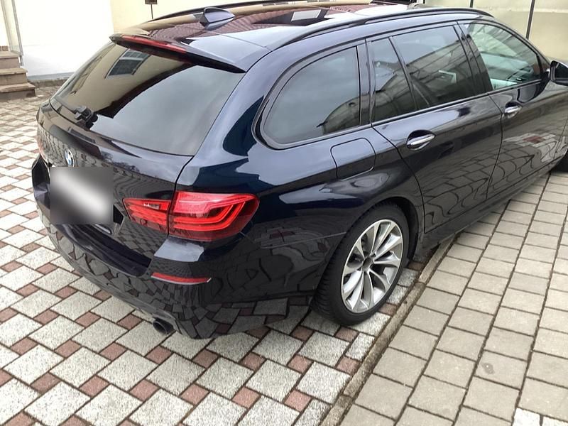 Gebraucht BMW 535 Efficient Dynamics 313 PS (230 kW) 2016 Schwarz Kombi