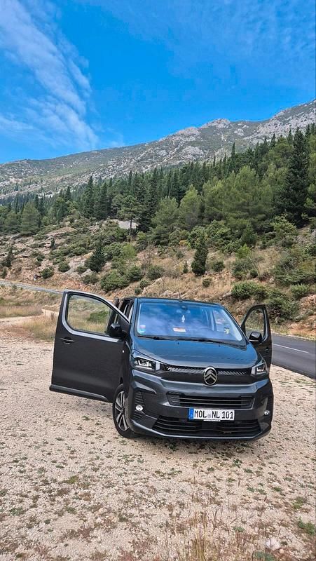 Gebraucht Citroën Spacetourer 177 PS (130 kW) 2024 Grau Van / Kleinbus