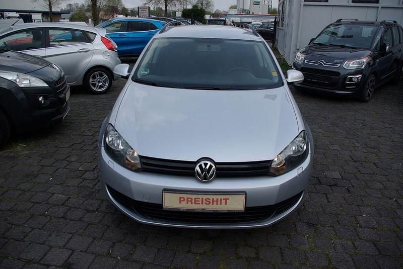 Gebraucht VW Golf VI Trendline 80 PS (58 kW) 2010 Silber Kleinwagen
