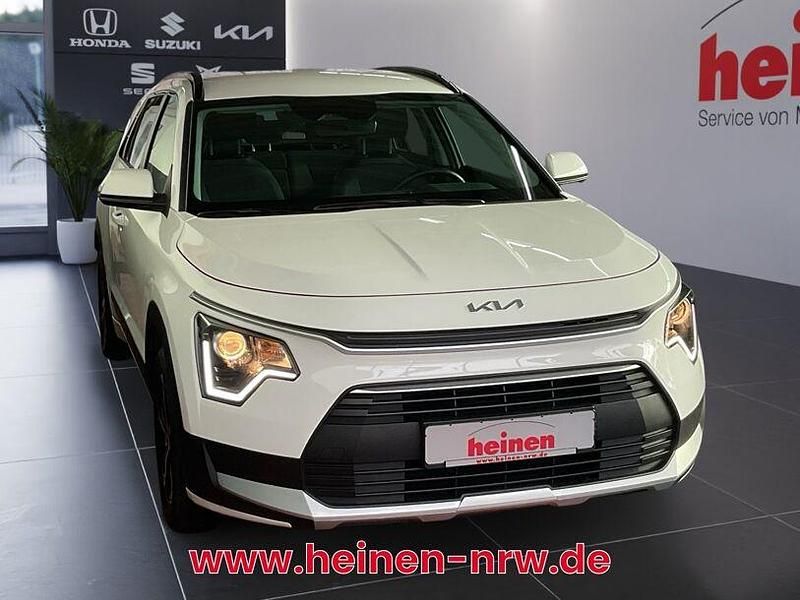 Gebraucht Kia Niro Edition 7 105 PS (77 kW) 2022 Weiß SUV