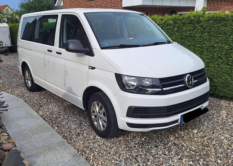 Weiß Gebraucht 2016 VW T6 Van | 27.900 € (Fairer Preis) - Bild 1/4