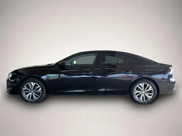 Gebraucht Peugeot 508 Allure 131 PS (96 kW) 2022 Manufacturer Limousine