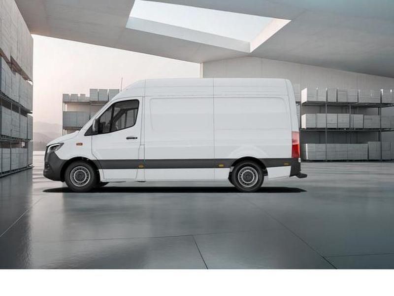 Gebraucht Mercedes Sprinter 170 PS (125 kW) 2024 Arktikweiß Van
