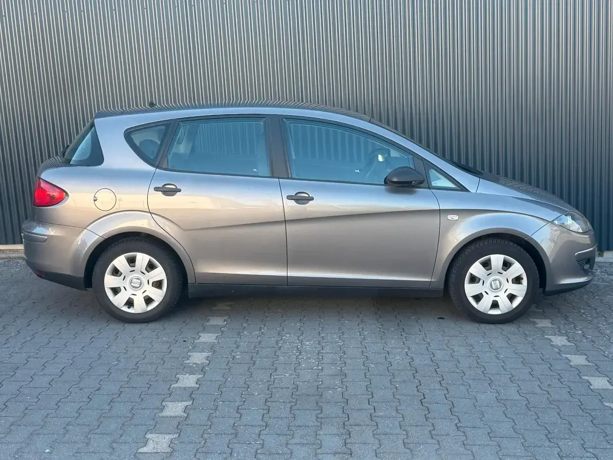 Gebraucht Seat Toledo 102 PS (75 kW) 2005 Grau Kleinwagen