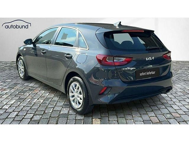 Neu Kia Ceed Best 140 PS (102 kW) 2025 Kleinwagen