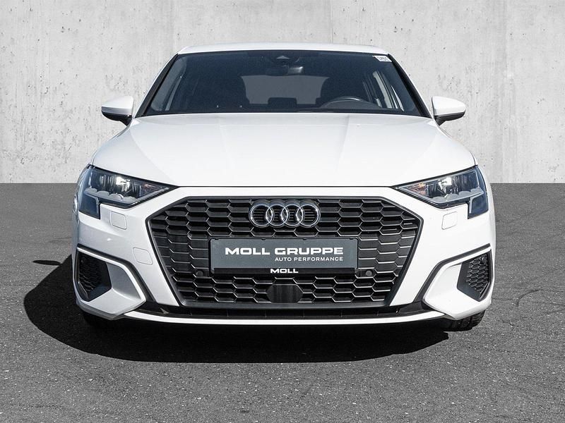 Usata Audi A3 110 CV (80 kW) 2023 Bianco Berlina