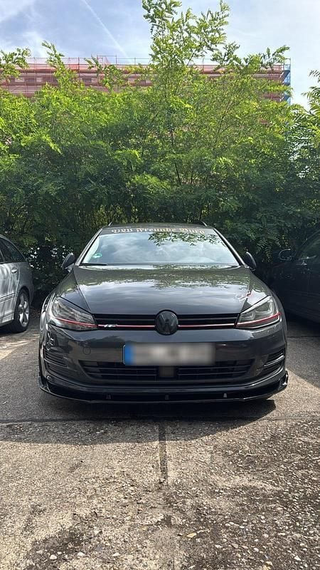 Grau Gebraucht 2013 VW Golf VII Kombi | 6.900 € (Superpreis) - Bild 1/4