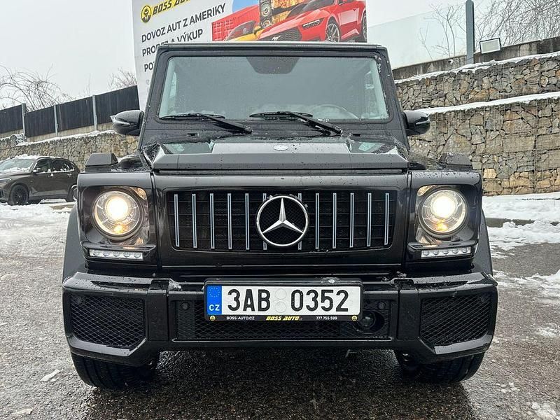 Gebraucht Mercedes G350 211 PS (155 kW) 2012 Schwarz SUV