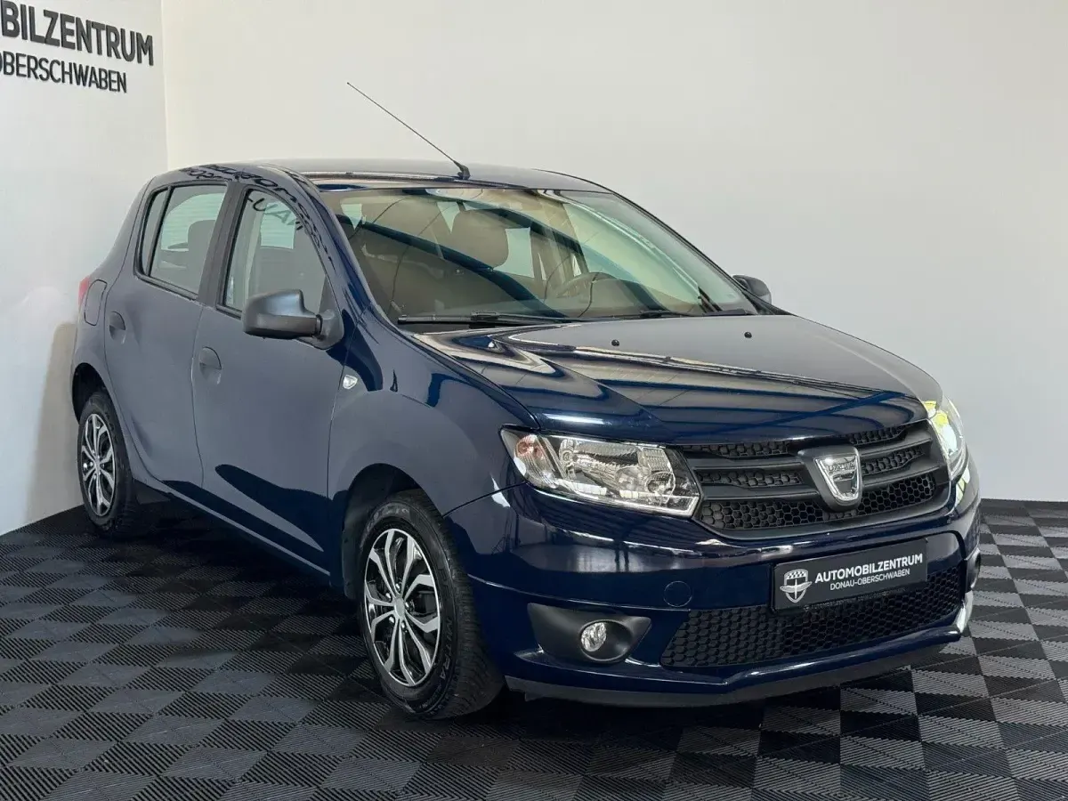 Gebraucht Dacia Sandero Ambiance 73 PS (53 kW) 2016 Blau Limousine