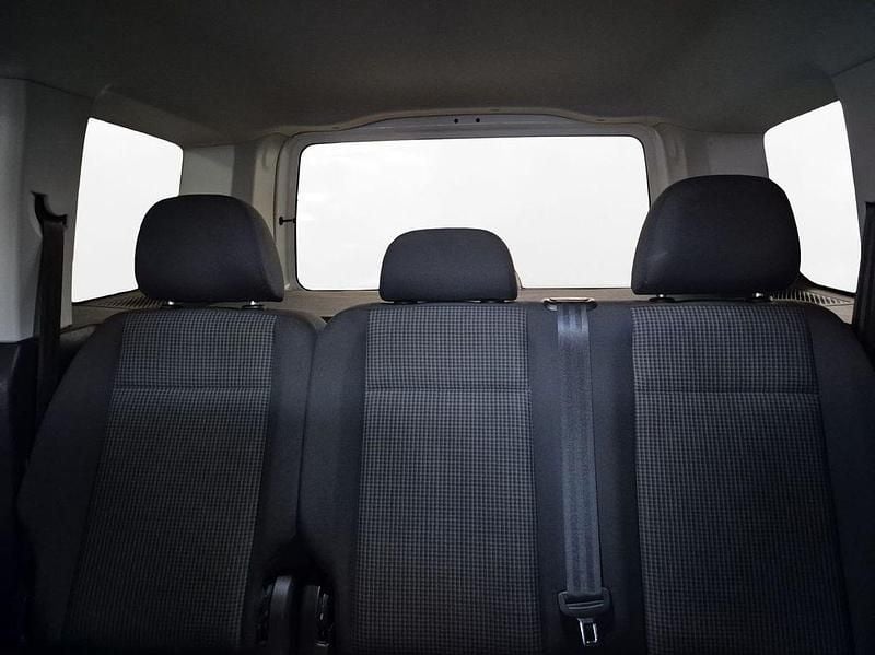 Gebraucht VW Caddy Basis 122 PS (89 kW) 2022 Weiß Van / Kleinbus