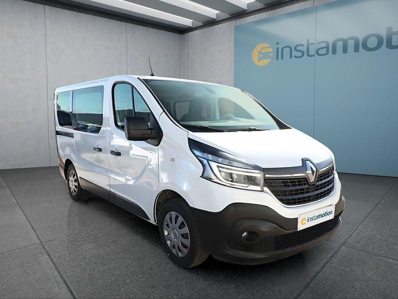 Second-hand Renault Trafic 120 CP (88 kW) 2020 Alb Monovolum