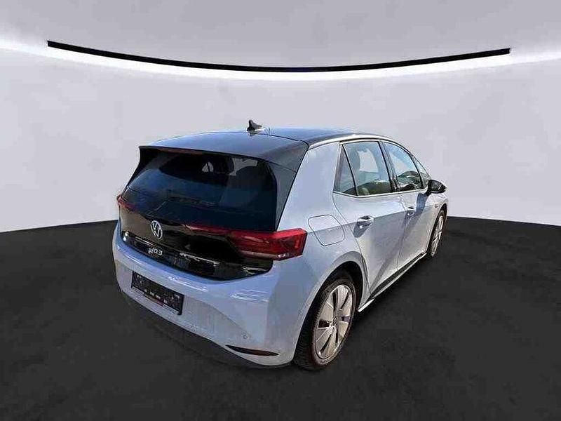 Gebraucht VW ID.3 Pro Performance 150 kW (204 PS) 2023 Gletscherweiß metallic Kleinwagen