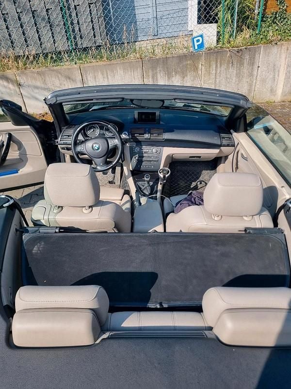 Gebraucht BMW 125 Cabriolet 270 PS (198 kW) 2008 Schwarz Cabrio
