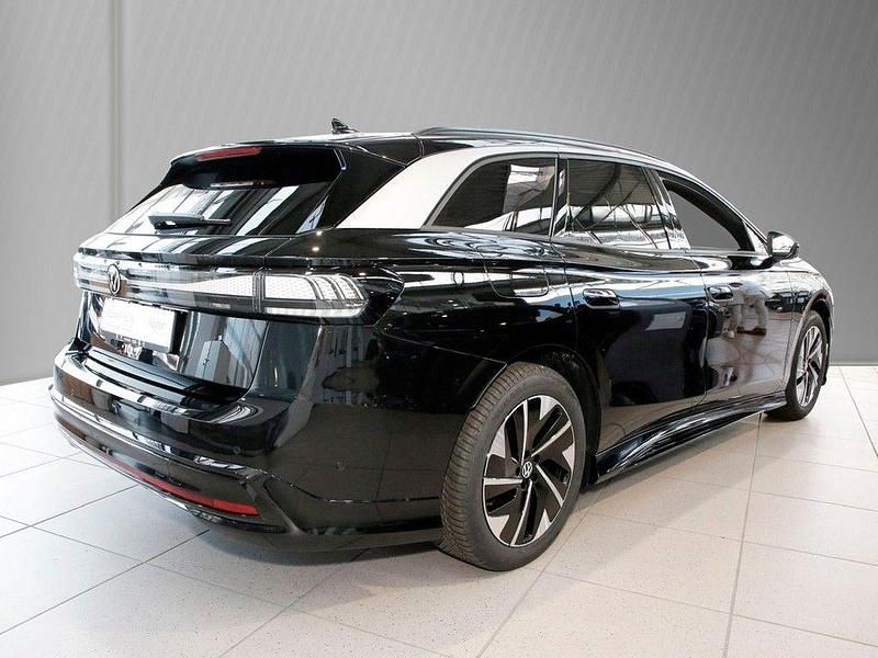 Neu VW ID.7 Pro 210 kW (286 PS) 2026 Schwarz Kombi