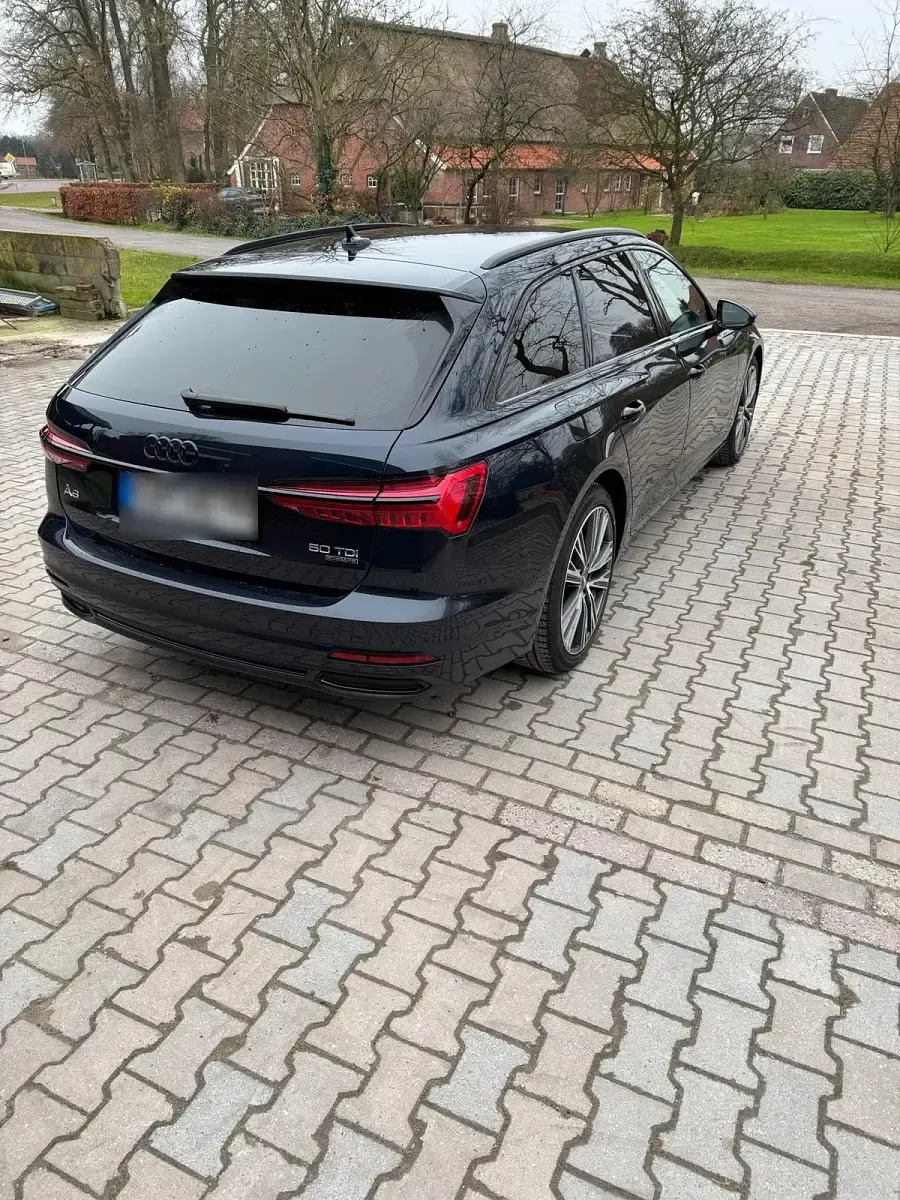 Gebraucht Audi A6 286 PS (210 kW) 2019 Blau Kombi