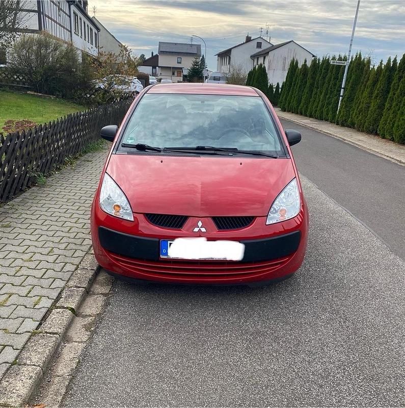 Rot Gebraucht 2006 Mitsubishi Colt Kleinwagen | 3.499 € - Bild 1/4