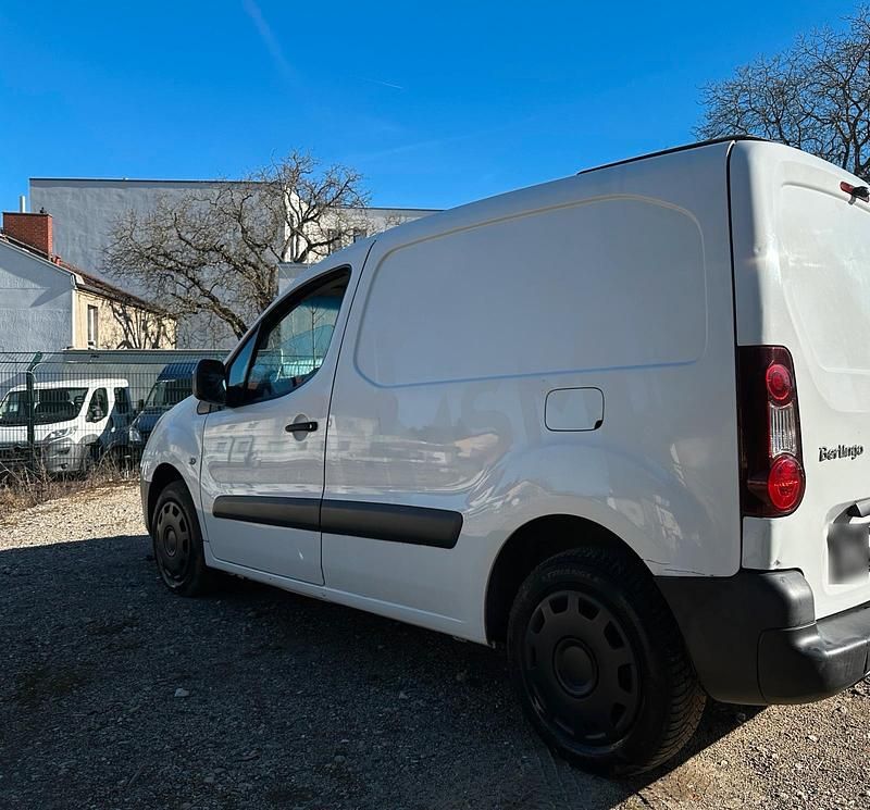 Gebraucht Citroën Berlingo 77 PS (56 kW) 2014 Weiß Van / Kleinbus