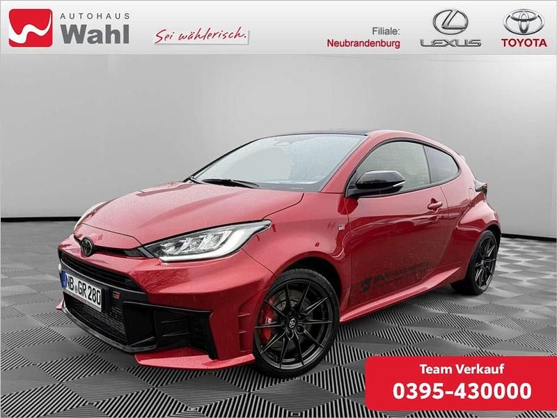 Gebraucht Toyota Yaris 280 PS (205 kW) 2025 Rot Limousine