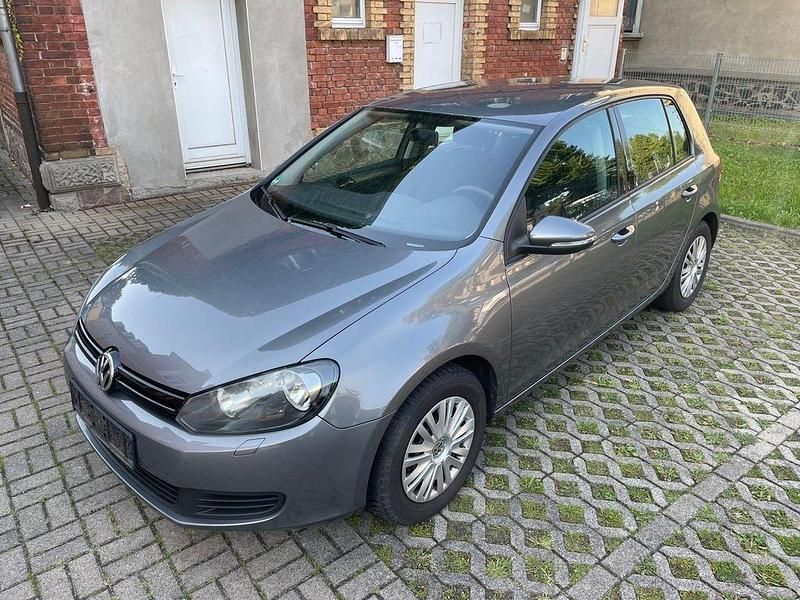 Grau Gebraucht 2009 VW Golf VI Limousine | 4.999 € (Fairer Preis) - Bild 1/4