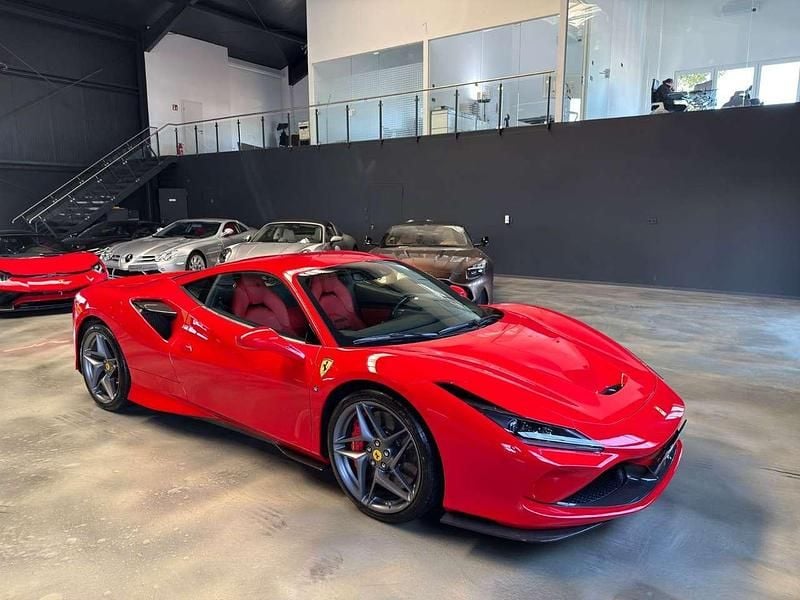Second-hand Ferrari F8 721 CP (530 kW) 2021 Roșu Coupe