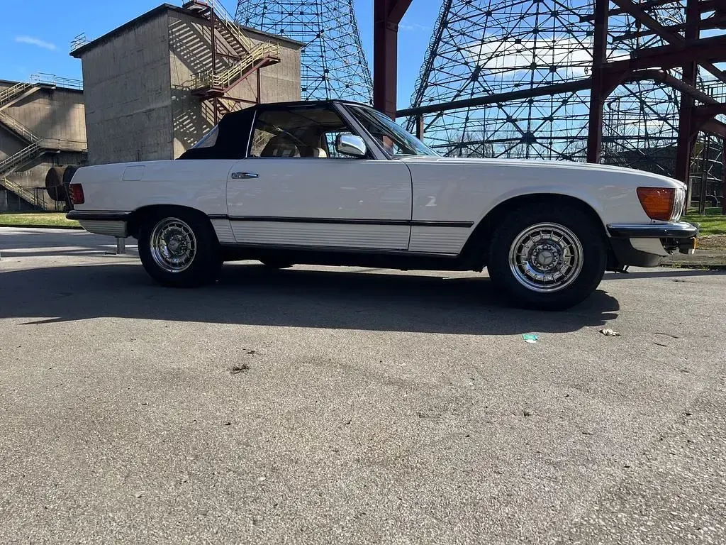 Gebraucht Mercedes SL380 204 PS (150 kW) 1982 Weiß Cabrio