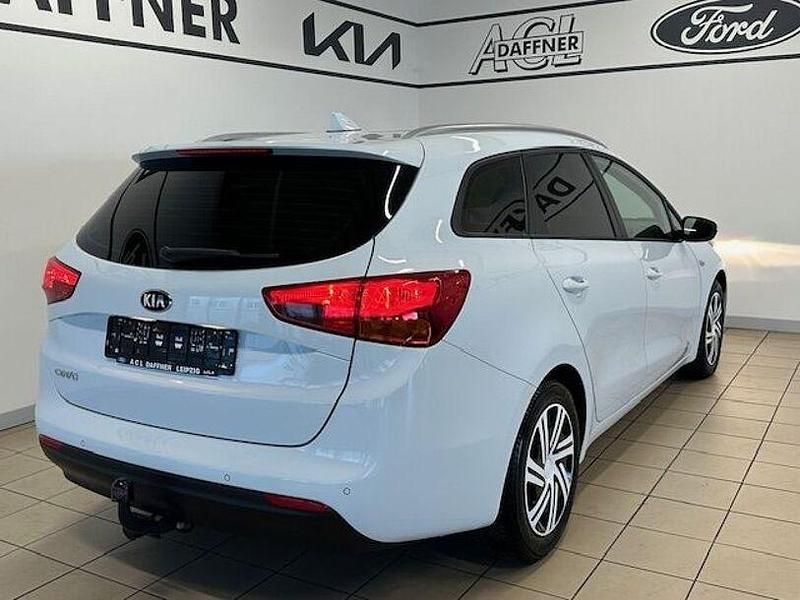Gebraucht Kia Ceed Sportswagon Edition 7 135 PS (99 kW) 2018 Weiß Kombi