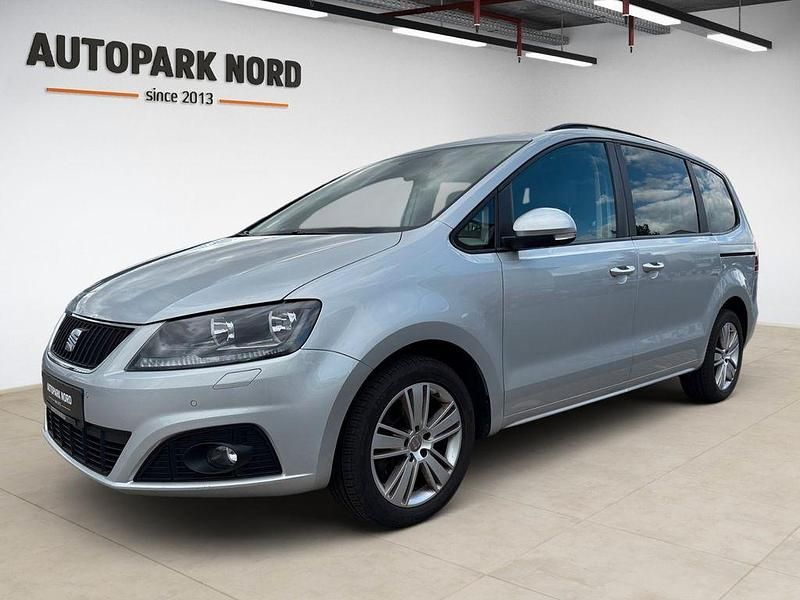 Silber Gebraucht 2015 Seat Alhambra 4You Van / Kleinbus | 11.999 € (Superpreis) - Bild 1/4