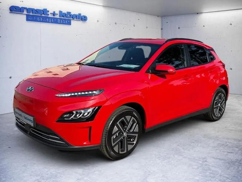 Rot Gebraucht 2022 Hyundai Kona Trend SUV | 21.470 € (Fairer Preis) - Bild 1/4
