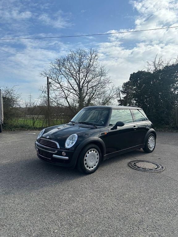 Gebraucht Mini ONE 90 PS (66 kW) 2001 Schwarz Kleinwagen