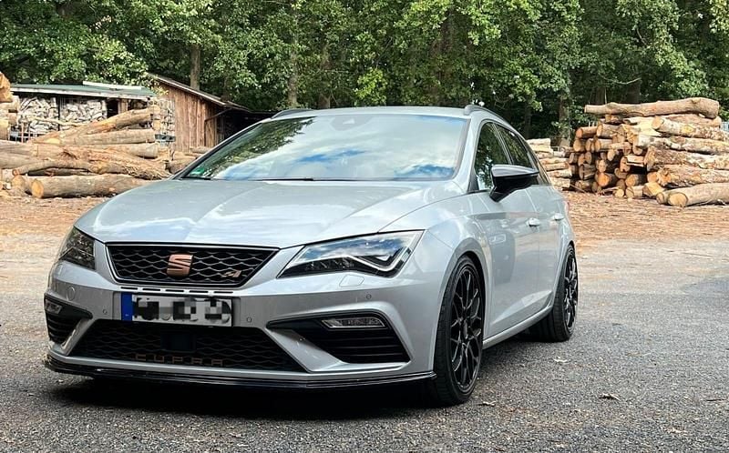 Gebraucht Seat Leon 4Drive 300 PS (220 kW) 2017 Silber Kombi