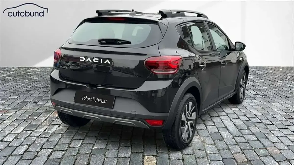 Neu Dacia Sandero Expression 91 PS (66 kW) 2025 Schwarz SUV