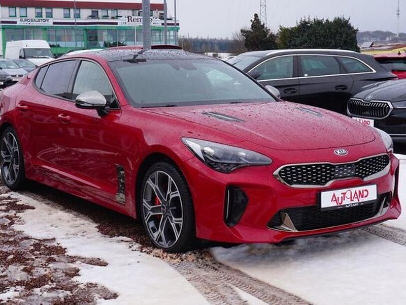 Gebraucht Kia Stinger GT 370 PS (272 kW) 2018 High chroma rot Kleinwagen